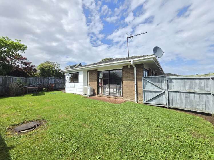 11A Camden Place Papatoetoe_13