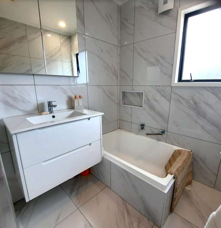 4B Antrim Grove Bayview_20