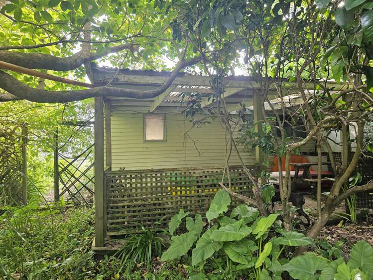 121 Ohawini Road Oakura_32