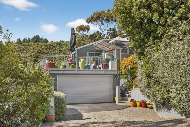 303 Marine Drive Charteris Bay_24