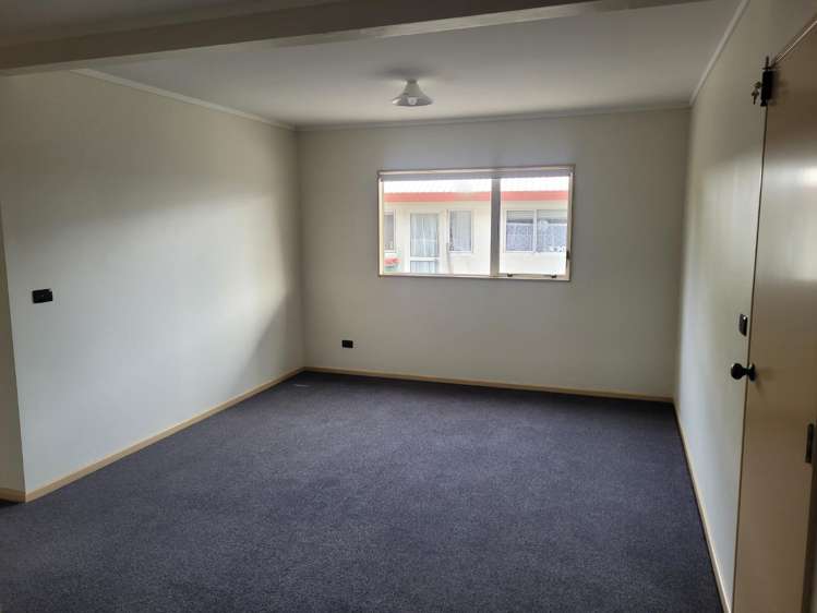 2/172 Frankley Road Frankleigh Park_6