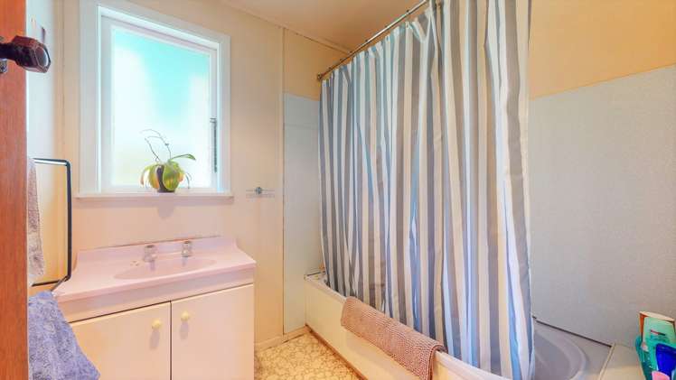 12 Fitzgerald Avenue Matamata_7