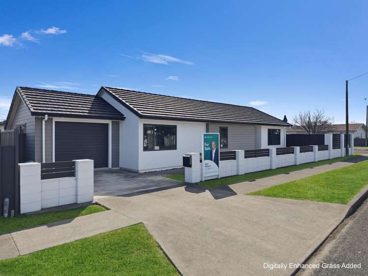 206 Park Road North_0