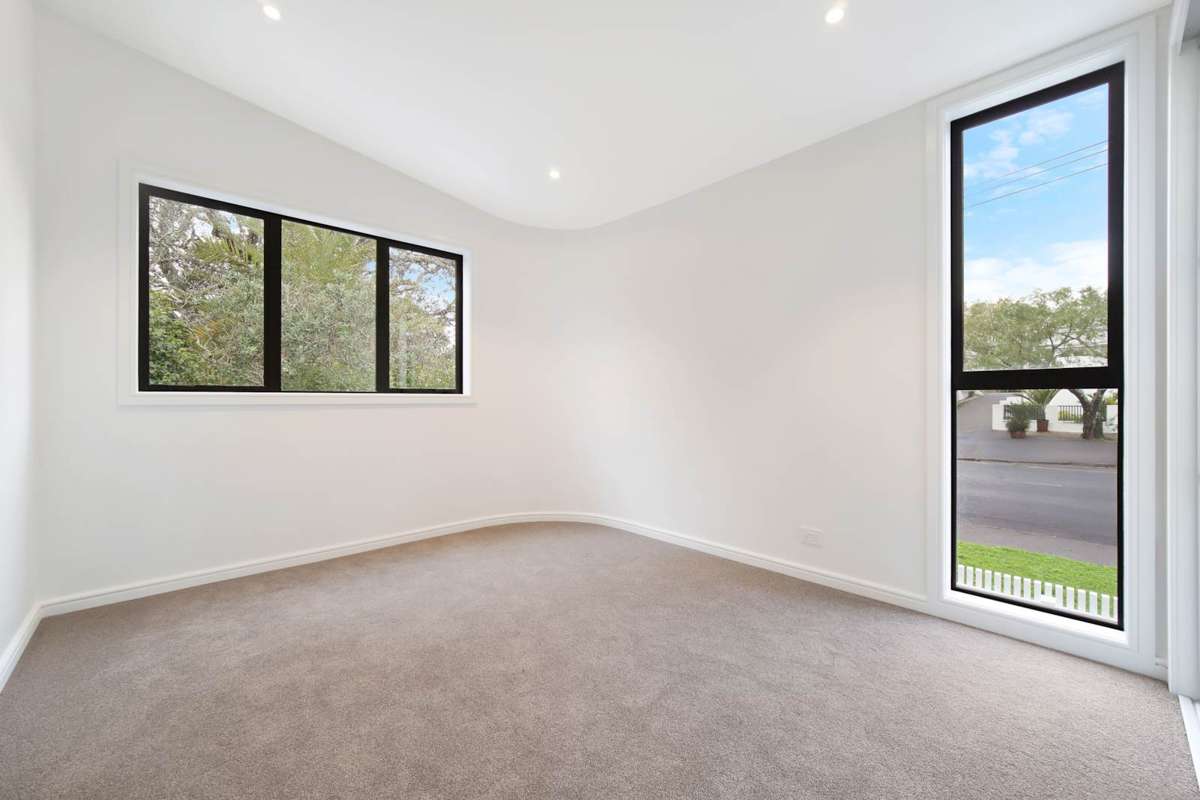 26A William Denny Avenue_5