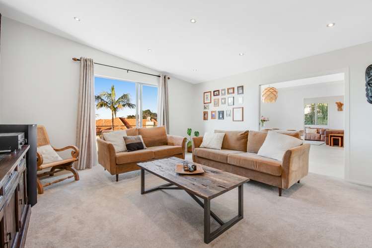 115 Waldorf Crescent Orewa_14