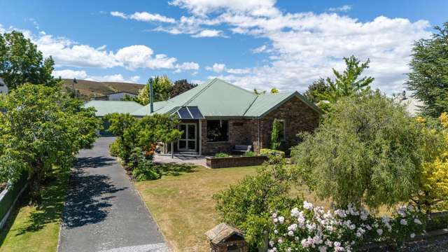 WHERE SCHIST CHARM MEETS MODERN COMFORT