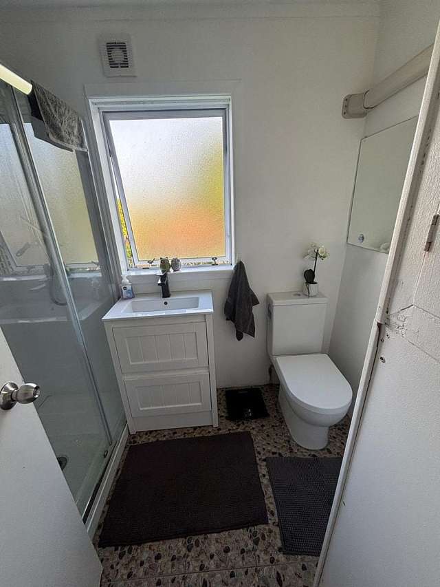 808 East Coast Road Oteha_1