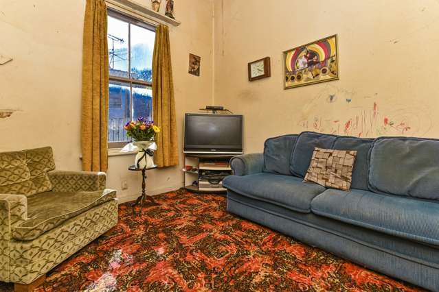 19 Woodhams Street Beach Haven_4