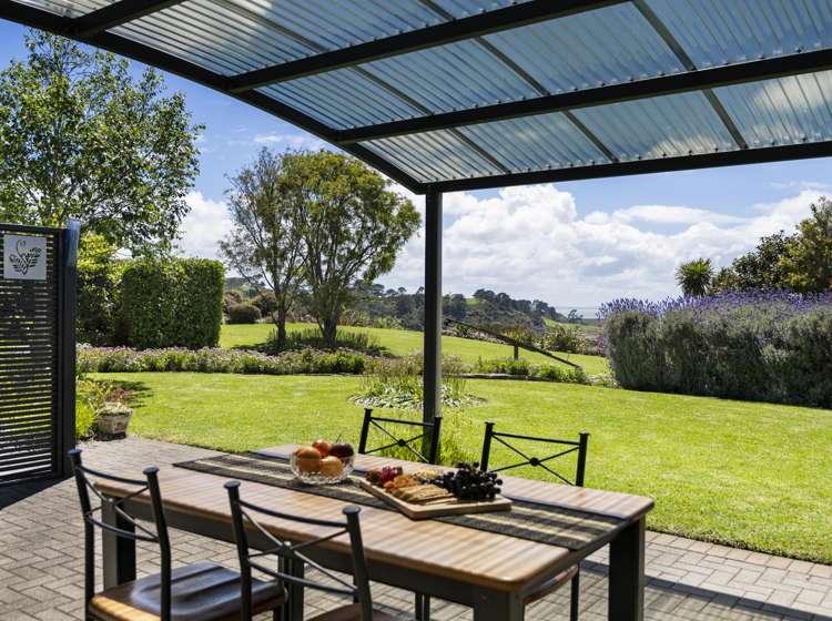 443 Lees Gully Road Pollok_14