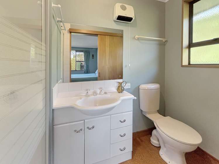 66 Whiterocks Road Deborah_10