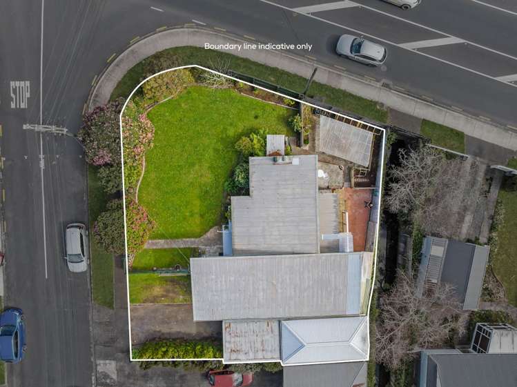 1a Lovatt Crescent Kensington_14