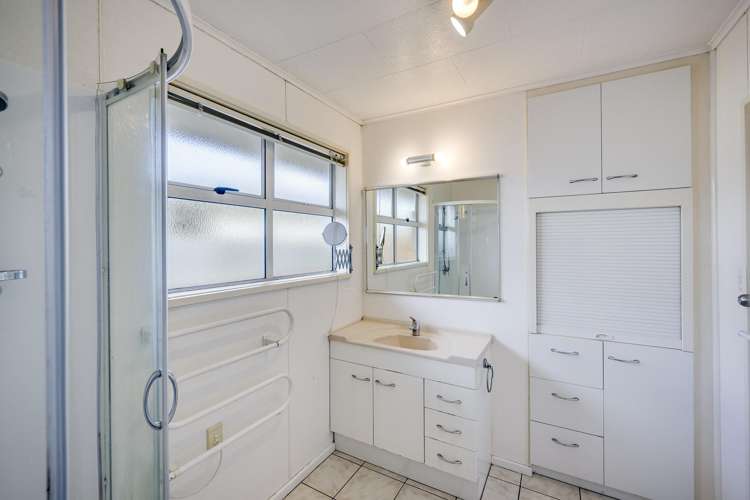 5 Clarence Cox Crescent Pirimai_12