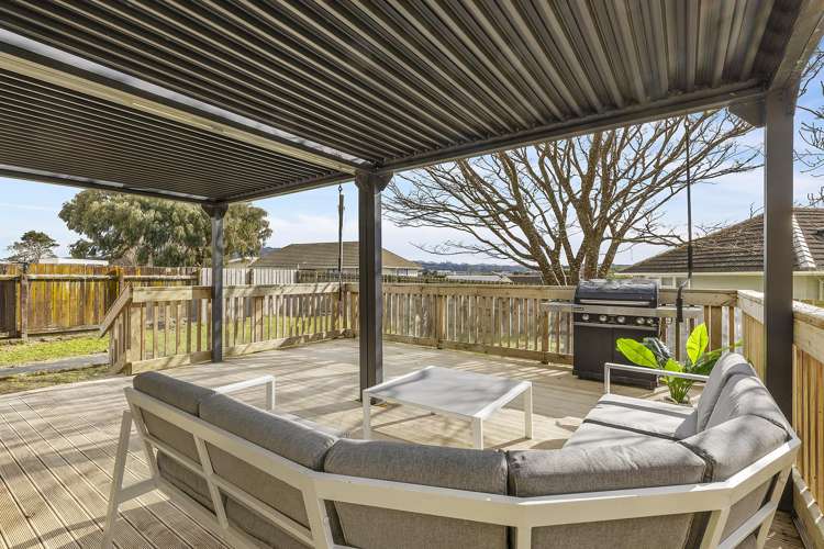 69 Warspite Avenue Cannons Creek_9
