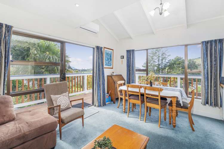 8 Ocean Beach Rd Tairua_18