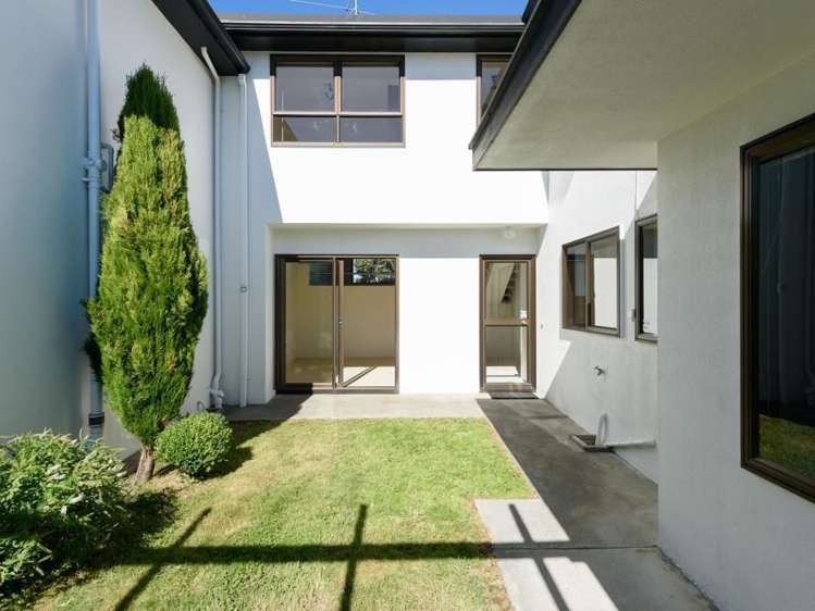 16 Tamahine Street Maupuia_2