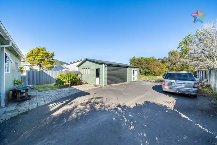 88 Main Road Wainuiomata_13