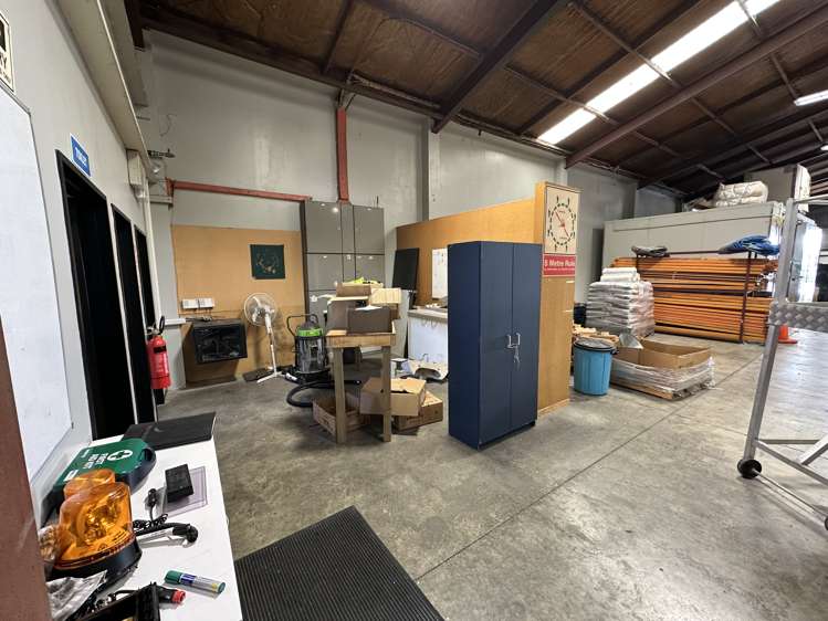 Unit B/78 Austin Street Onekawa_5