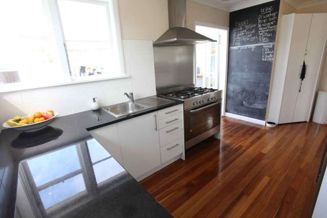 19 East Street Petone_4