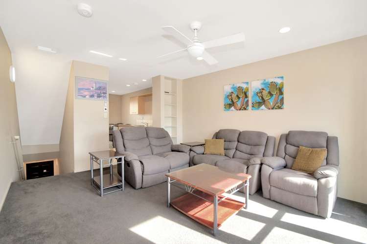 10/346 Oceanbeach Road Mount Maunganui_7