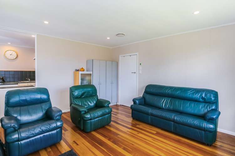 1/90 Kelvin Road Papakura_5