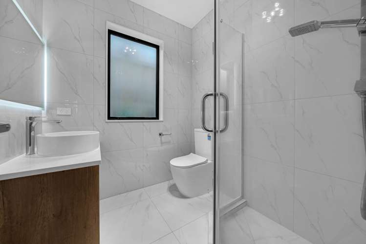 69 Koromeke Street Flat Bush_26