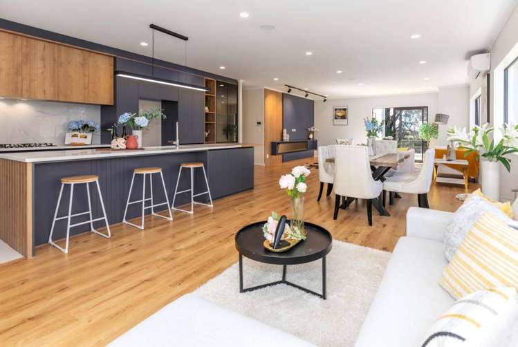 2a Hughs Way Flat Bush_6