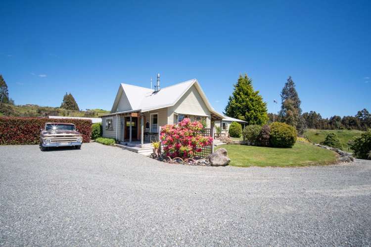 168 Te Anau Milford Highway Te Anau_47