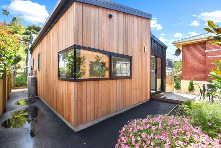 83 North Road North East Valley_13