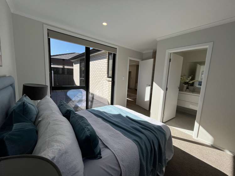 23 Scenic Rise Rototuna North_14