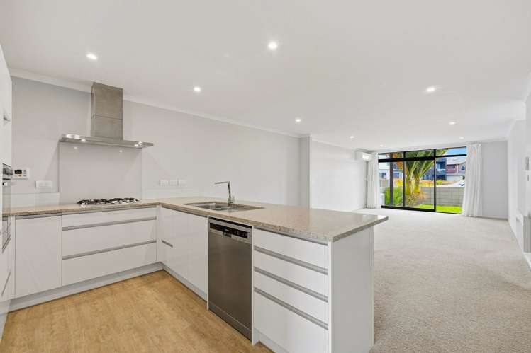 34 Te Oneroa Way Long Bay_33