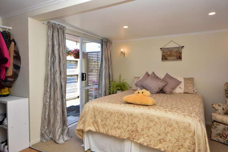 108 Broadway Carterton_17