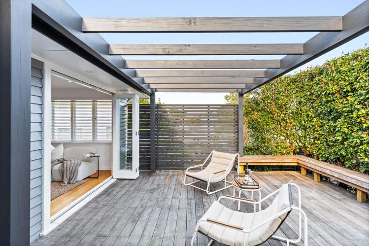 8 Waipani Road Te Atatu Peninsula_23