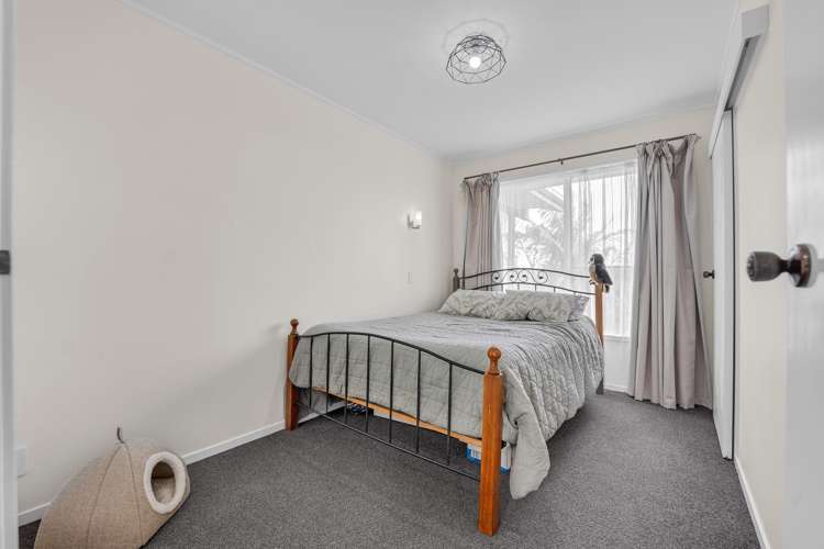 2/11 Heron Place Pakuranga Heights_9