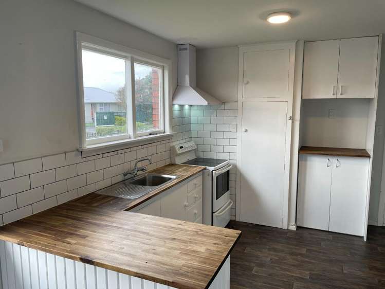 64 Frensham Crescent Woolston_1