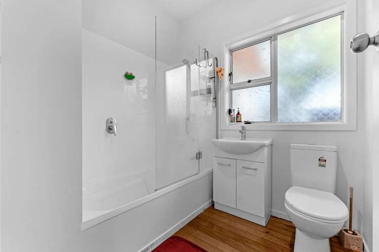 2 Fyfe Avenue Papatoetoe_9