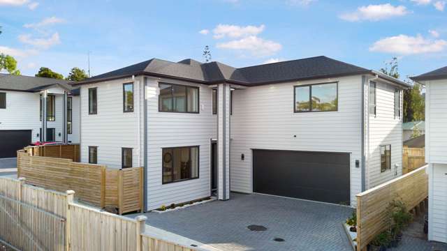 Step Into Luxury Living Today!