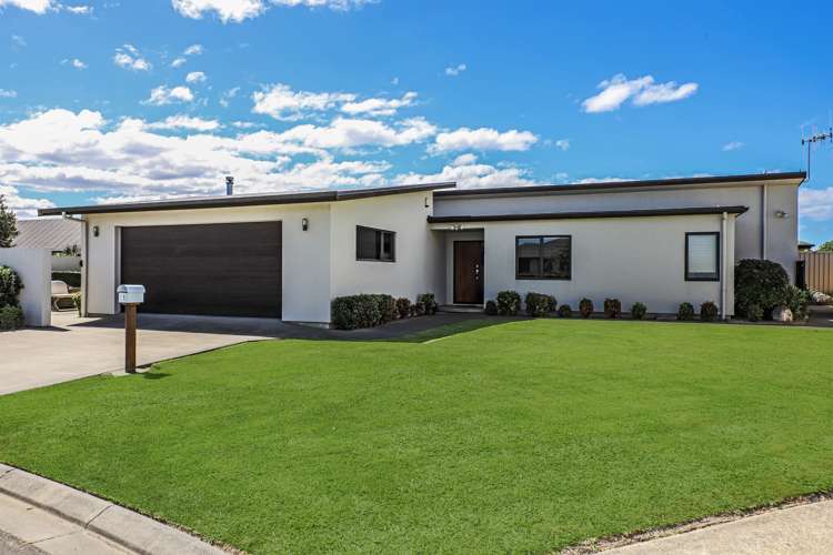 1 Aiden Lane Raureka_19