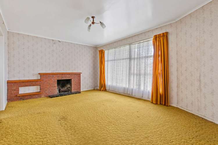 8 Susan Place Deanwell_7