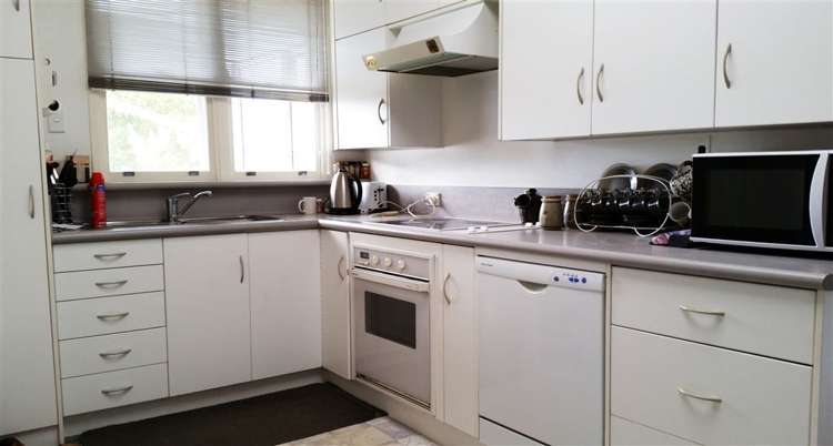 27 Wallis Road Kaiti_3