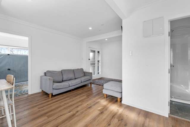9 Ruihi Street Victoria_4