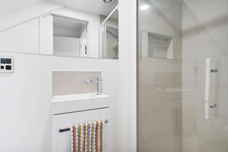 8/5 Millais Street Grey Lynn_12