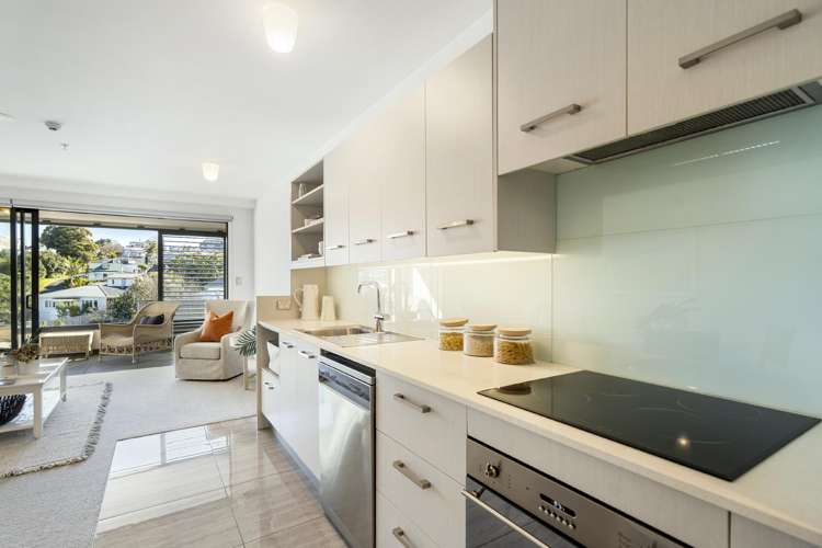 Apt 3F, 36 College Hill_5