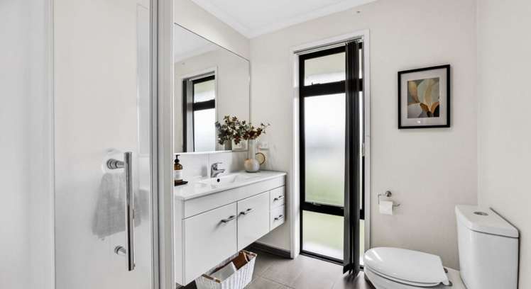 52 Madison Terrace Silverdale_6