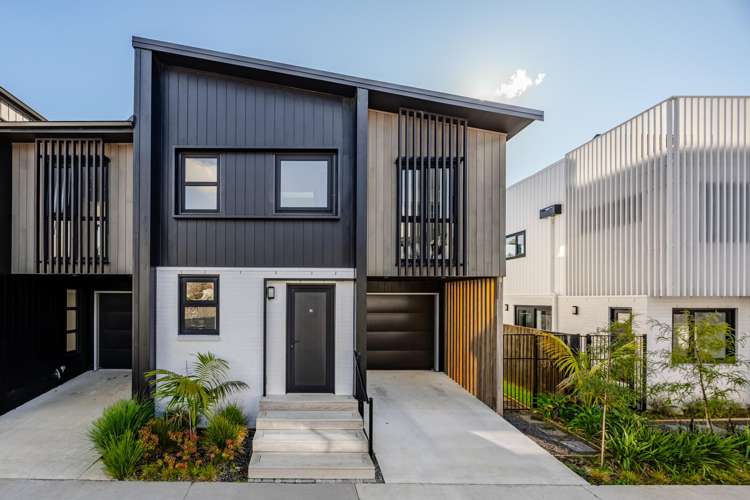 15 Kaaramuramu Lane Mangere Bridge_14