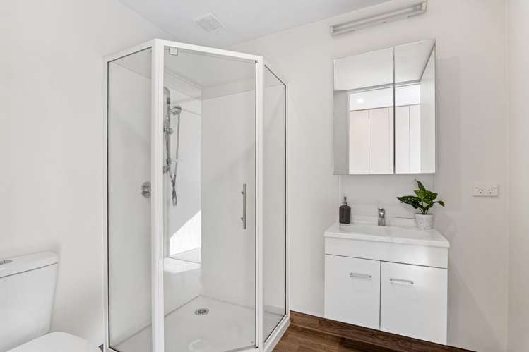 6/10 Rex Street Riccarton_11