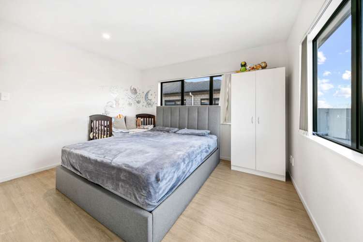 16 Survila Street Takanini_20