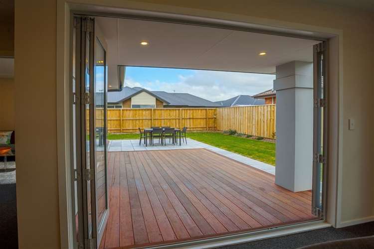 24 Oaks Drive Lincoln_7