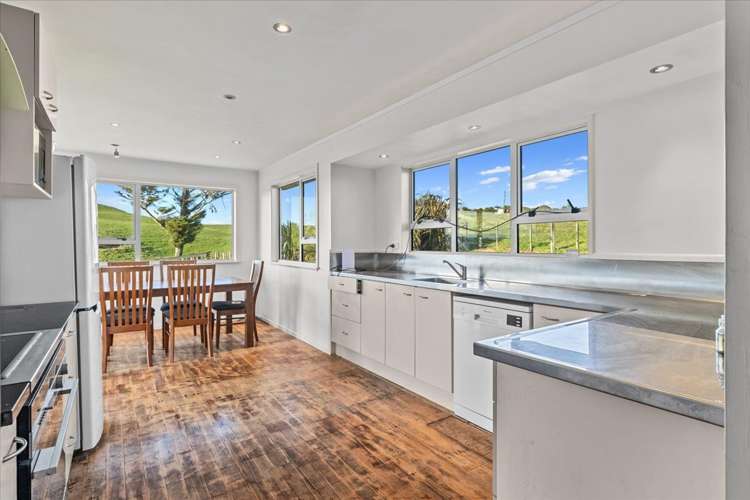 1535 Taumatamaire Road Awakino_31