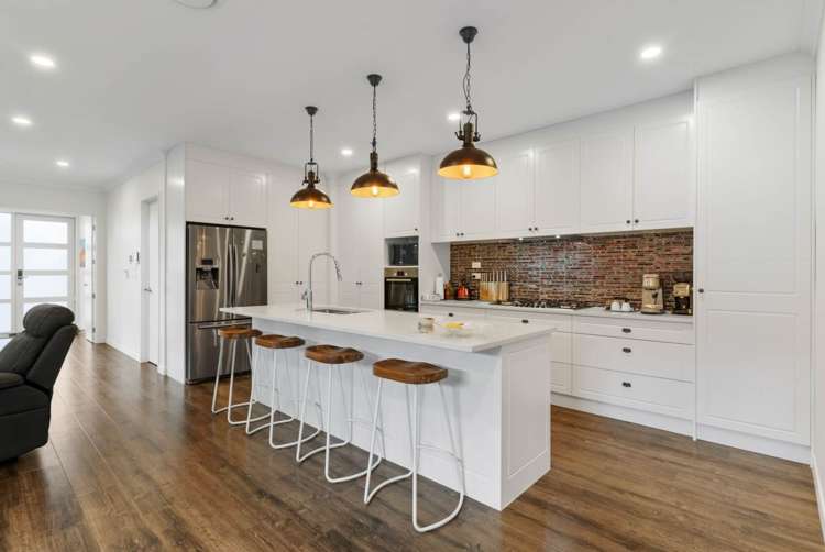 4 Cooladawson Drive Flat Bush_14