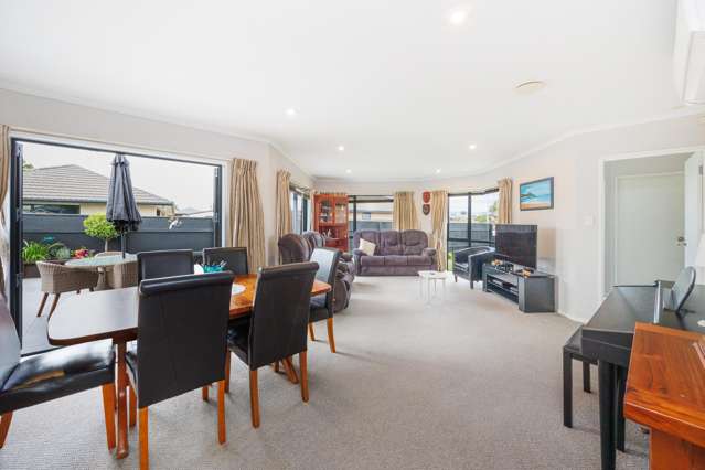 49 Peter Hall Drive Kelvin Grove_4